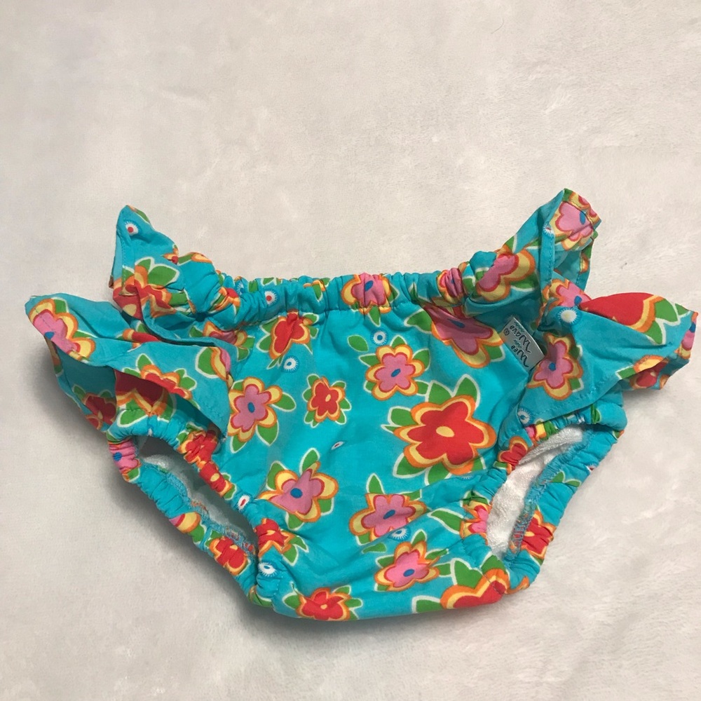 Wee Wave  Swim Diaper (w/built-in waterproof diaper)